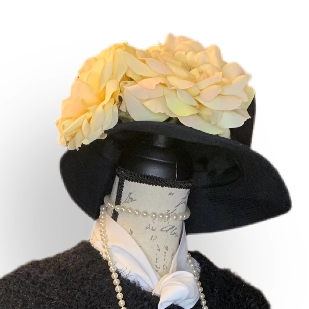 Vintage Blooming rose Hat